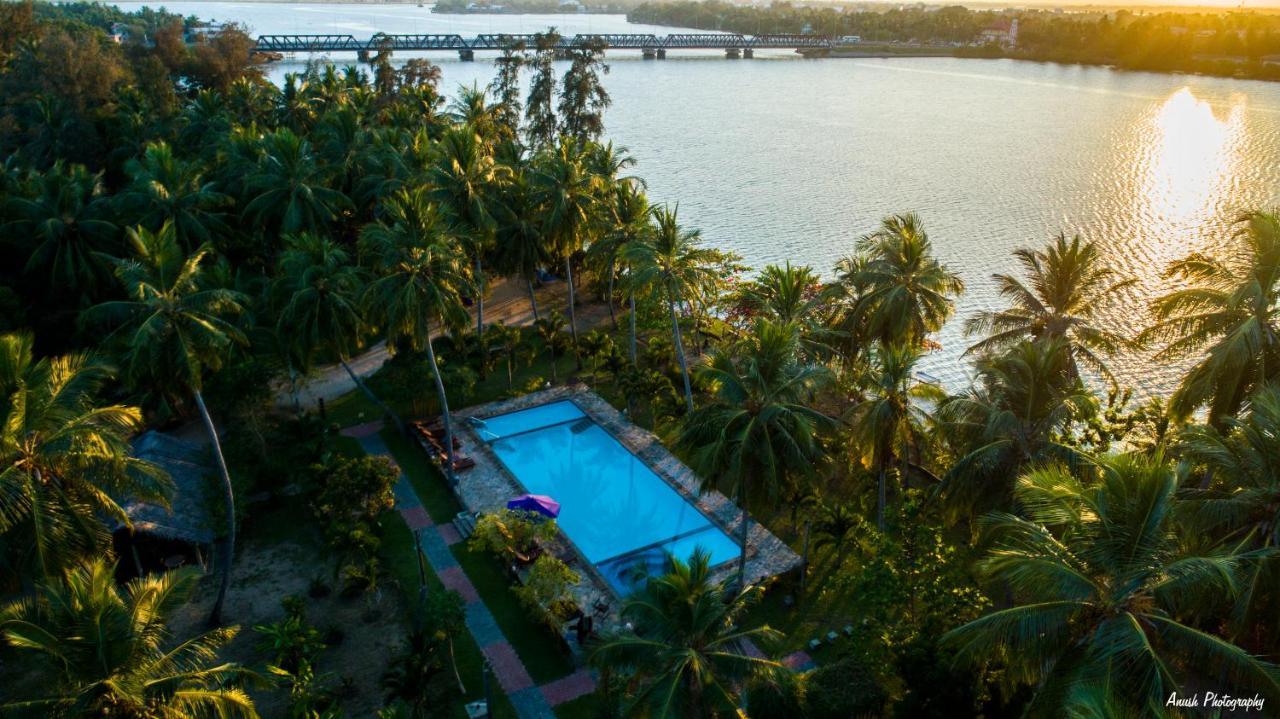 Riviera Resort Batticaloa Exterior foto